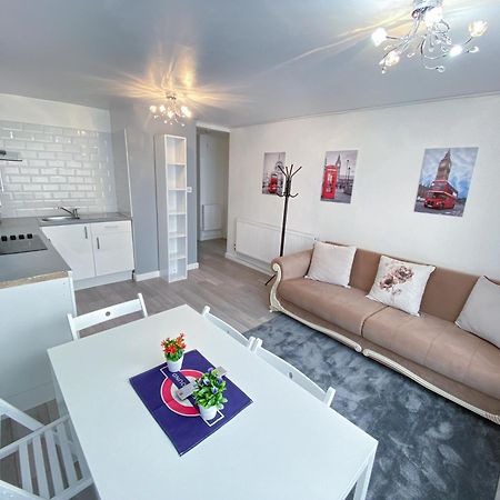 2 Bedroom Flat, Dalston Junction, London Exteriör bild